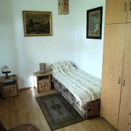 Tobias Tanya Vendeghaz Apartament *